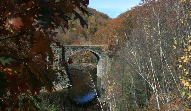 The Keystone Arches